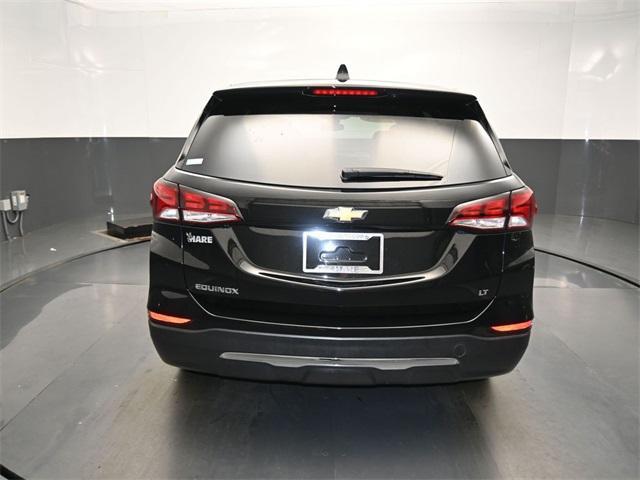 Photo of 2023 Mosaic Black Metallic Chevrolet Equinox