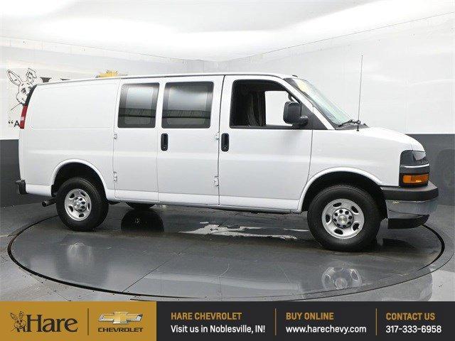 2022 Chevrolet Express 2500