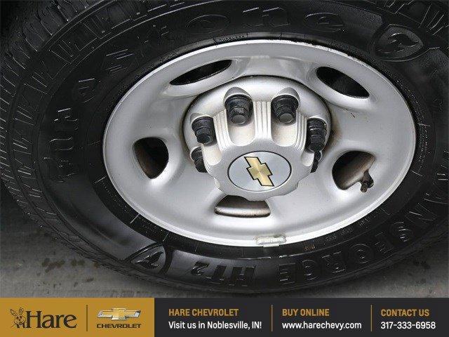 Photo of 2023 Summit White Chevrolet Express 2500