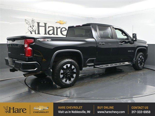 Photo of 2020 Black Chevrolet Silverado 2500