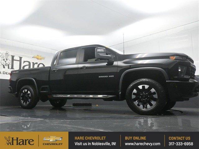 Photo of 2020 Black Chevrolet Silverado 2500