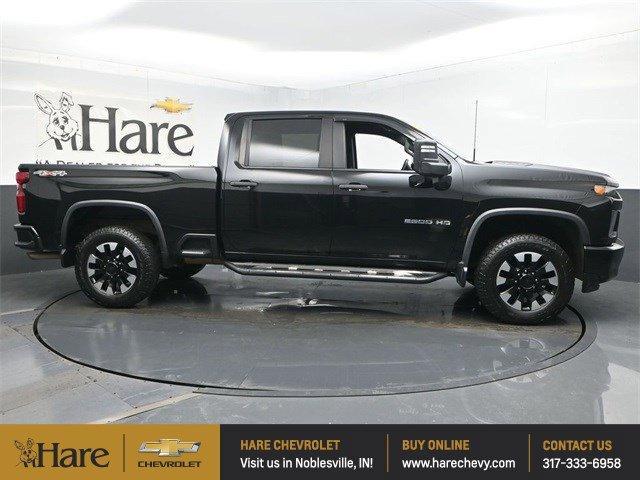 Photo of 2020 Black Chevrolet Silverado 2500