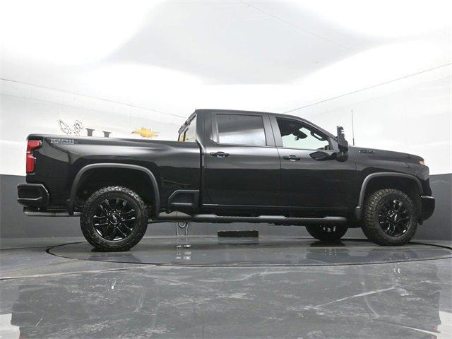 Photo of 2025 Black Chevrolet Silverado 2500