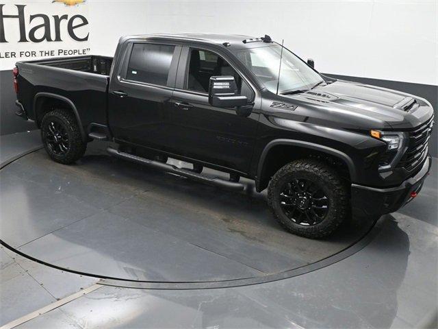 Photo of 2025 Black Chevrolet Silverado 2500