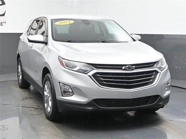 Photo of 2021 Silver Ice Metallic Chevrolet Equinox