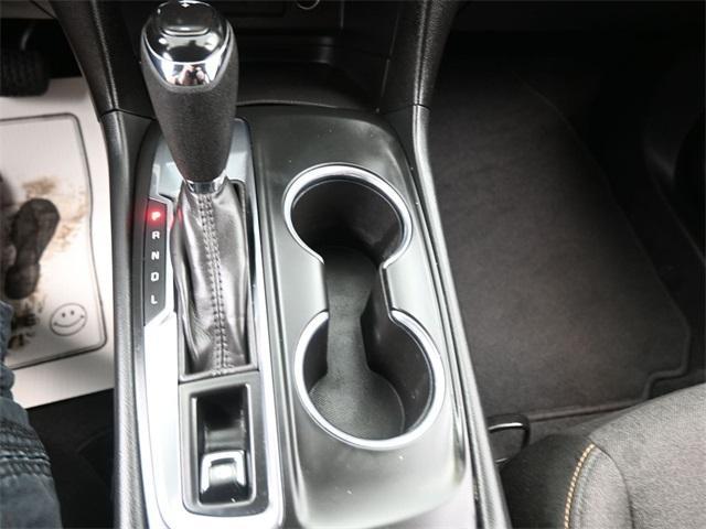 Photo of 2021 Silver Ice Metallic Chevrolet Equinox