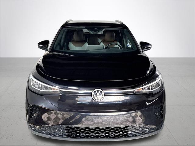 Photo of 2024 Deep Black Pearl Effect Volkswagen ID.4