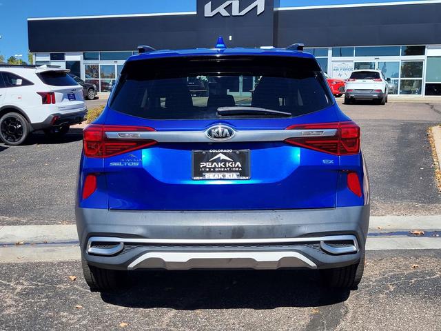 Photo of 2021 Neptune Blue Kia Seltos