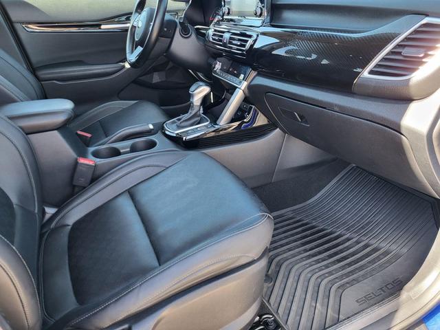 Photo of 2021 Neptune Blue Kia Seltos