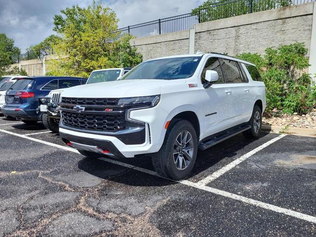 Photo of 2023 Summit White Chevrolet Suburban