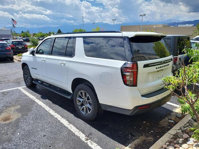 Photo of 2023 Summit White Chevrolet Suburban