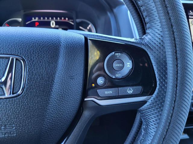 Photo of 2022 Sonic Gray Pearl Honda Passport