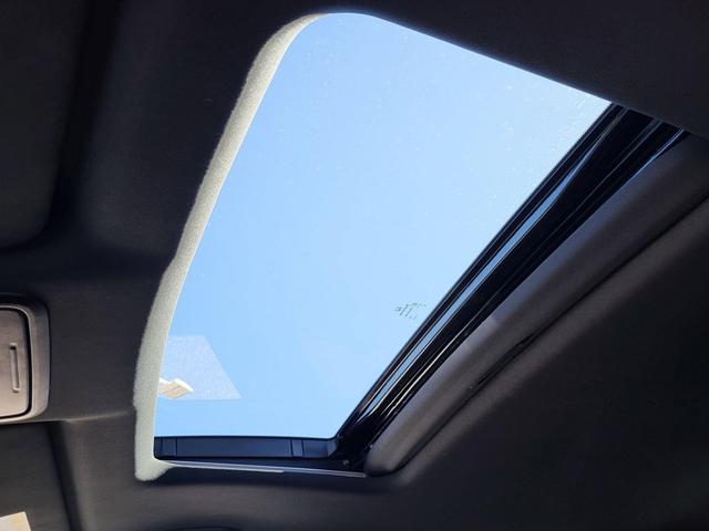 Photo of 2022 Sonic Gray Pearl Honda Passport