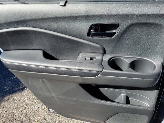 Photo of 2022 Sonic Gray Pearl Honda Passport