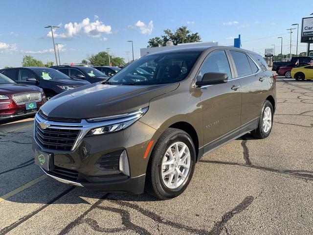 Photo of 2023 Harvest Bronze Metallic Chevrolet Equinox