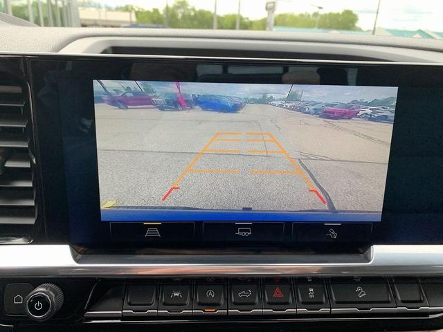 Photo of 2022 Black Chevrolet Silverado 1500