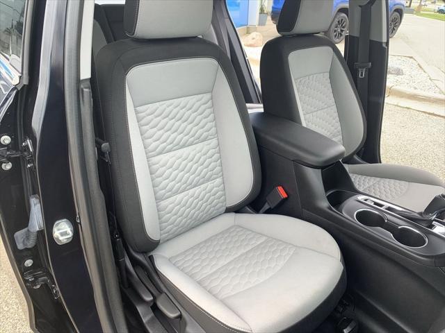 Photo of 2020 Midnight Blue Metallic Chevrolet Equinox