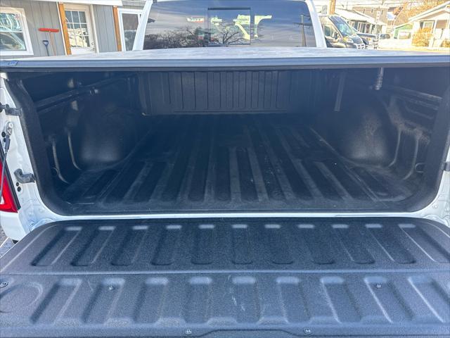Photo of 2022 Bright White Clearcoat RAM 1500