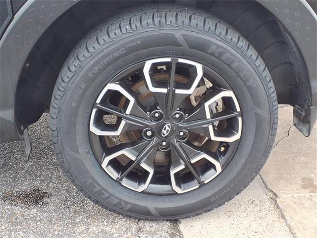 Photo of 2022 Phantom Black Hyundai SANTA CRUZ