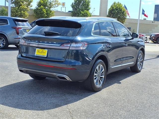 Photo of 2022 Flight Blue Lincoln Nautilus