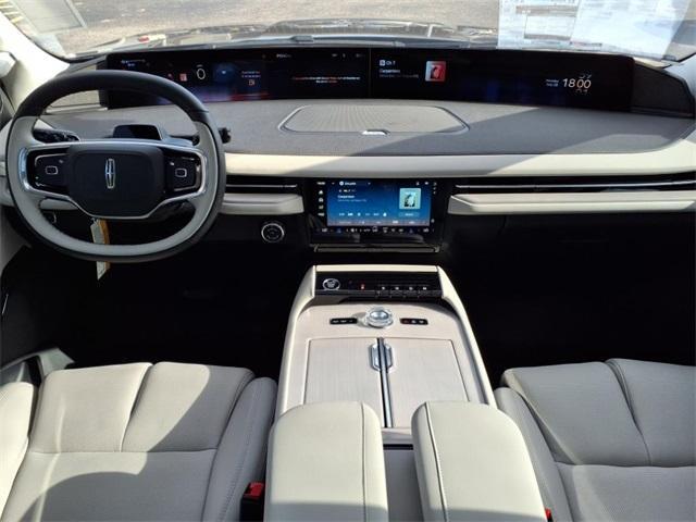 Photo of 2025 Starlight Lincoln Navigator