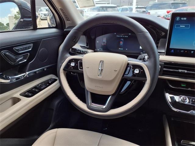 Photo of 2025 Black Metallic Lincoln Corsair