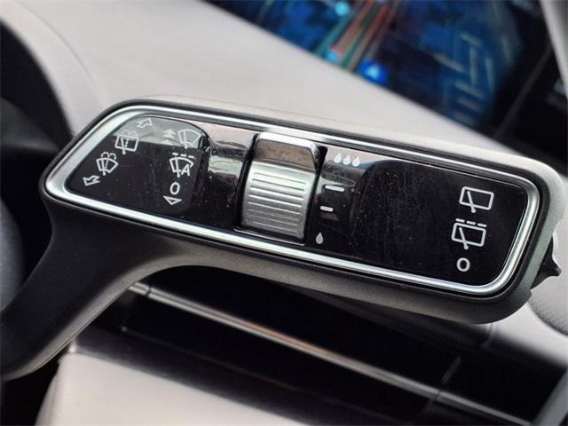 Photo of 2024 White Platinum Tri-Coat Metallic Lincoln Nautilus
