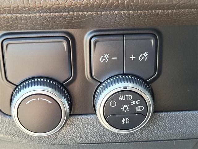 Photo of 2021 Onyx Black GMC Yukon