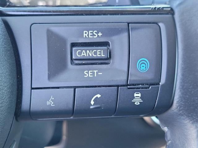 Photo of 2022 Caspian Blue Metallic Nissan Rogue