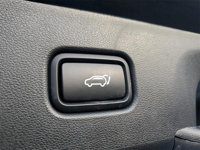 Photo of 2025 Phantom Black Hyundai TUCSON