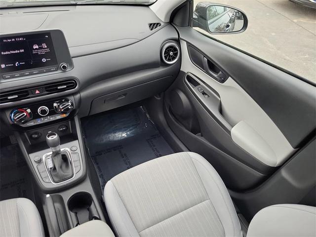 Photo of 2022 Ultra Black Hyundai KONA