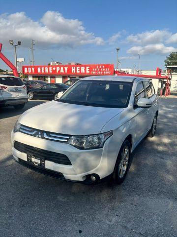 2014 Mitsubishi Outlander