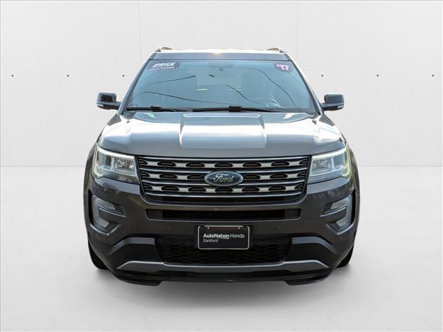 Photo of 2017 Magnetic Metallic Ford Explorer