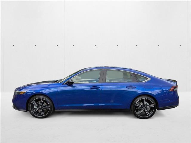 Photo of 2025 Still Night Pearl Honda Accord Hybrid