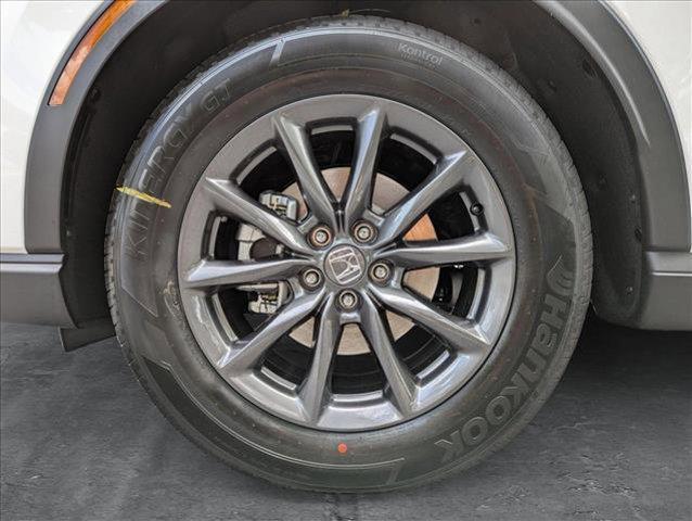 Photo of 2026 Platinum White Pearl Honda CR-V