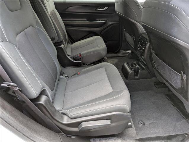 Photo of 2023 Bright White Clearcoat Jeep Grand Cherokee L