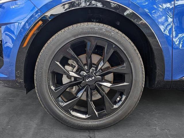 Photo of 2023 Sapphire Blue Kia Sorento