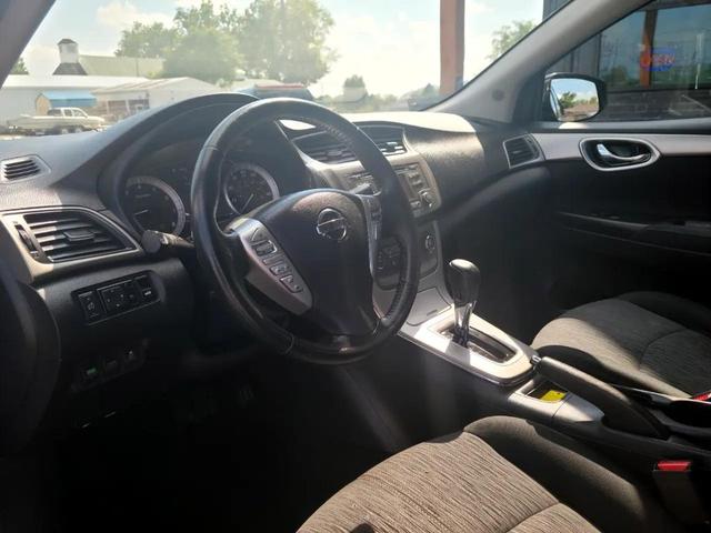 Photo of 2014 Super Black Nissan Sentra