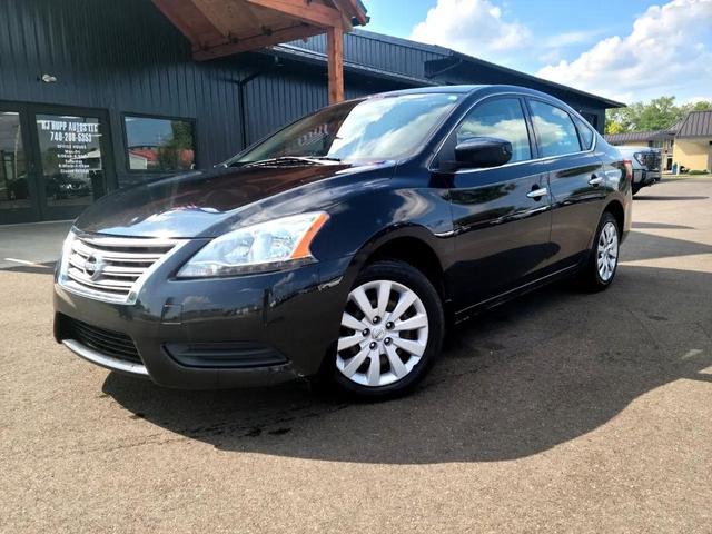 Photo of 2014 Super Black Nissan Sentra