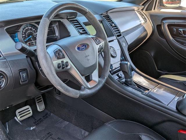 Photo of 2018 Blue Ford Taurus
