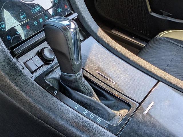 Photo of 2018 Blue Ford Taurus