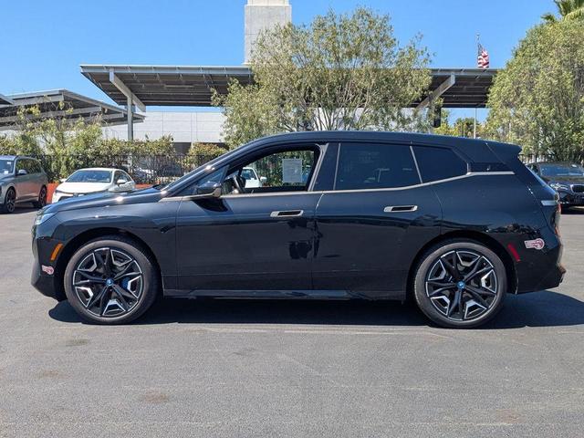 Photo of 2025 Black Sapphire Metallic BMW iX