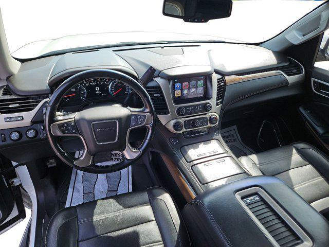 Photo of 2019 Summit White GMC Yukon