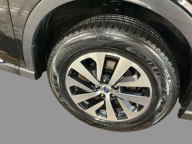 Photo of 2022 Crystal Black Silica Subaru Outback