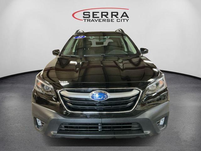 Photo of 2022 Crystal Black Silica Subaru Outback