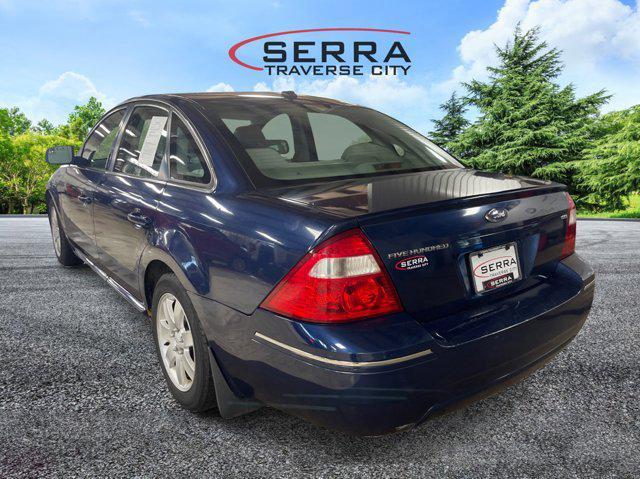 Photo of 2007 Light Blue Ford Five Hundred