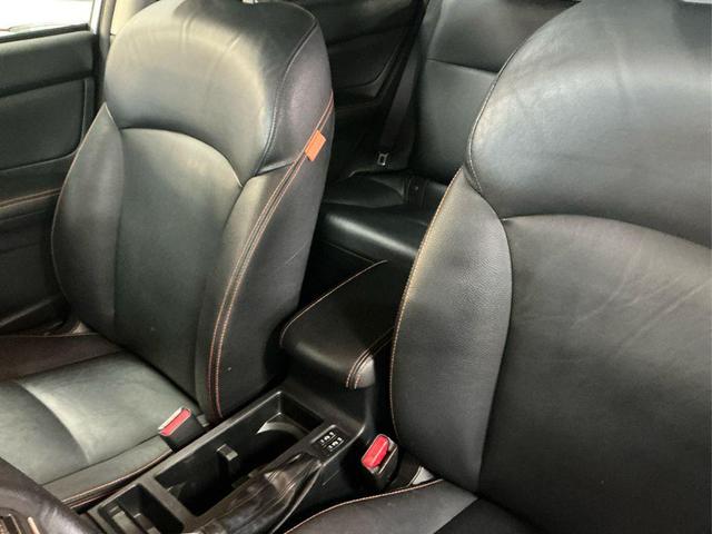 Photo of 2016 Ice Silver Metallic Subaru Crosstrek