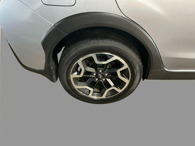 Photo of 2016 Ice Silver Metallic Subaru Crosstrek