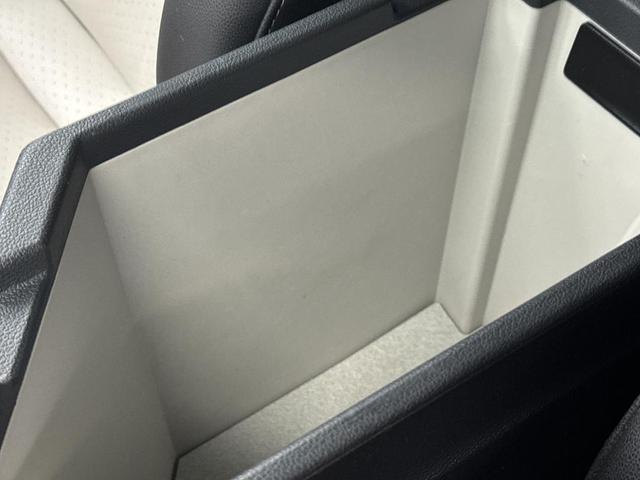 Photo of 2020 Pure White Volkswagen Jetta