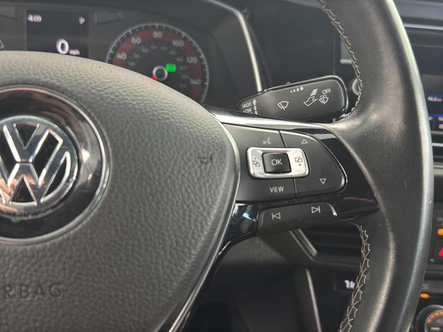 Photo of 2020 Pure White Volkswagen Jetta